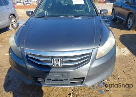2011 Honda Accord 2.4 Se from USA, damaged, VIN 1HGCP2F63BA069313